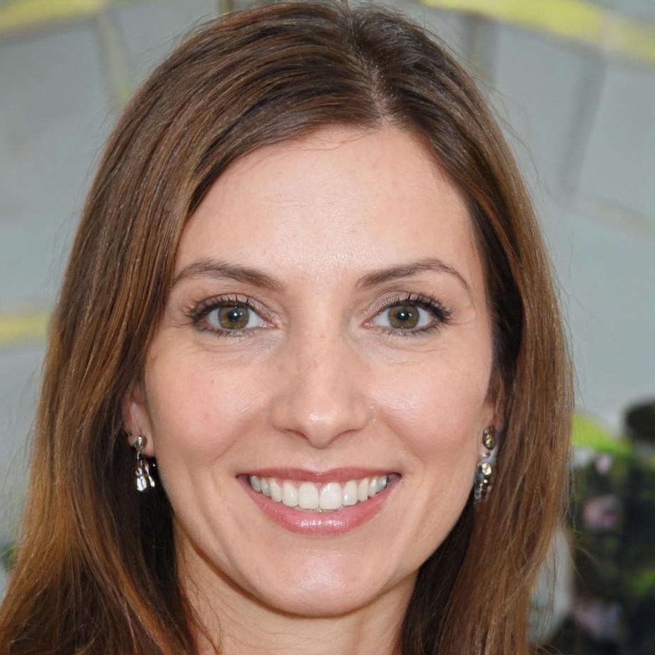 Portrait de Sophie Martin, spécialiste en méthodologies d'investissement